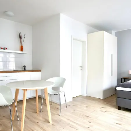 Arthouse Im Pantaleonsviertel Apartman *