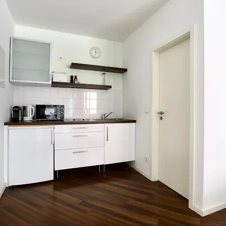 Arthouse Im Pantaleonsviertel Apartman