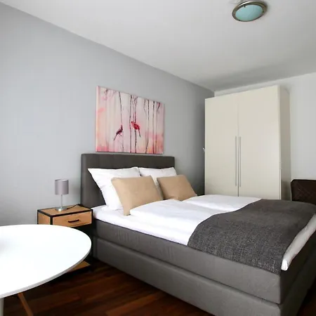 Apartamento Arthouse Im Pantaleonsviertel