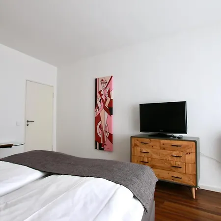 Arthouse Im Pantaleonsviertel Colonia