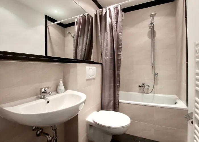 Apartamento Arthouse Im Pantaleonsviertel