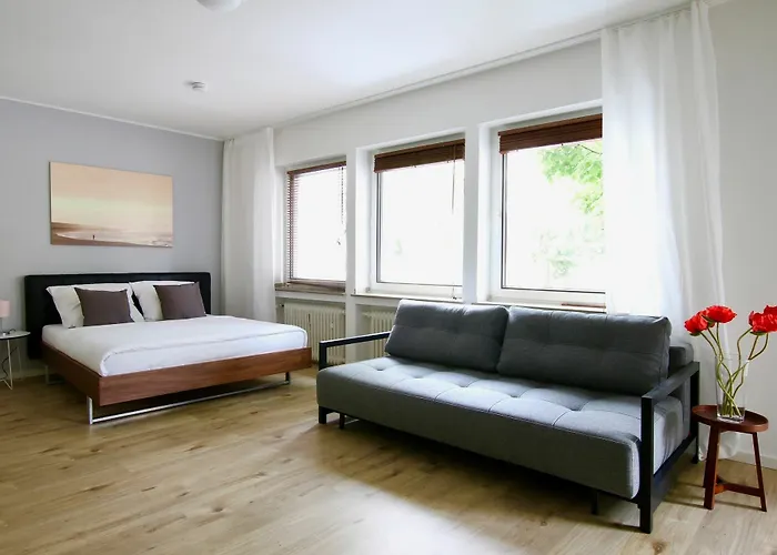 Arthouse Im Pantaleonsviertel Keulen