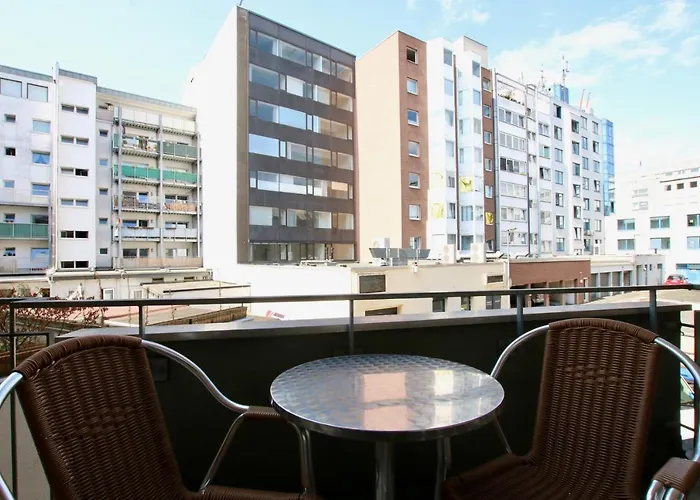 Arthouse Im Pantaleonsviertel Colonia