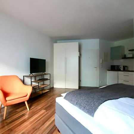 Apartment Arthouse Im Pantaleonsviertel *