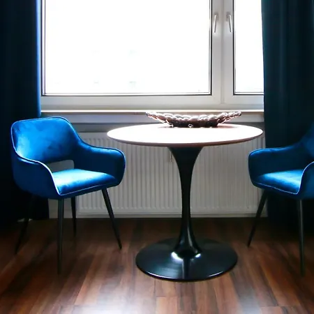 Arthouse Im Pantaleonsviertel Apartment